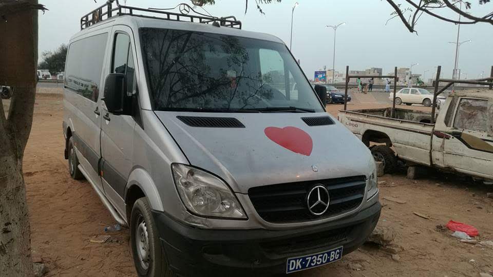 Minibus-Mercedes-17-PLACES