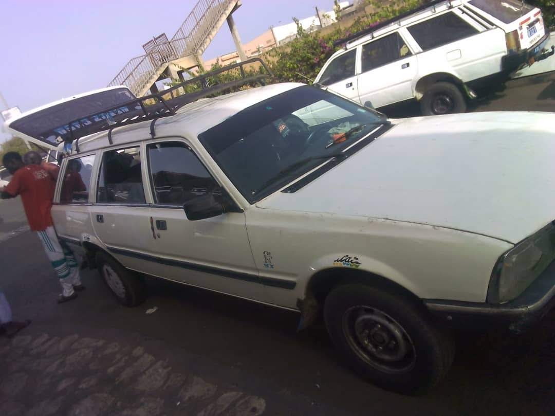 Peugeot-505---7-PLACES